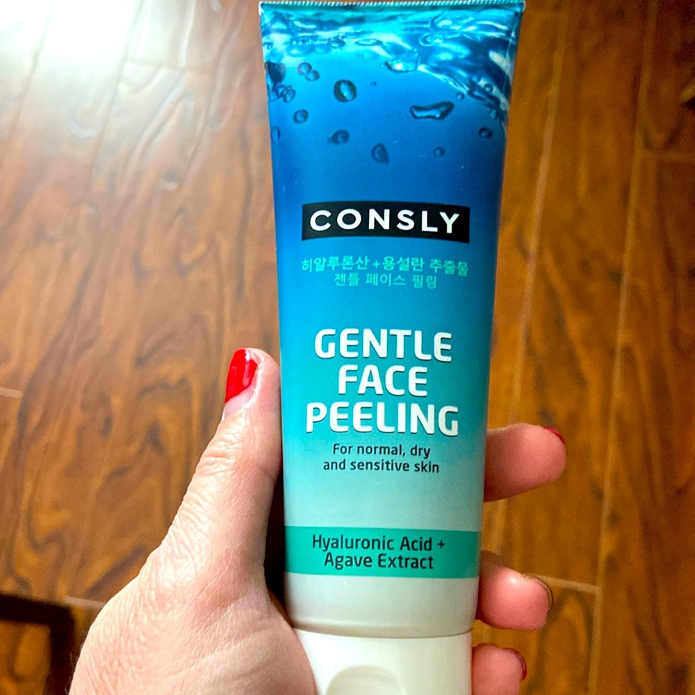 Korean brand gentle face peeling
